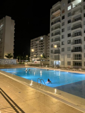 Apartamento nuevo, cómodo y muy bien equipado en Girardot